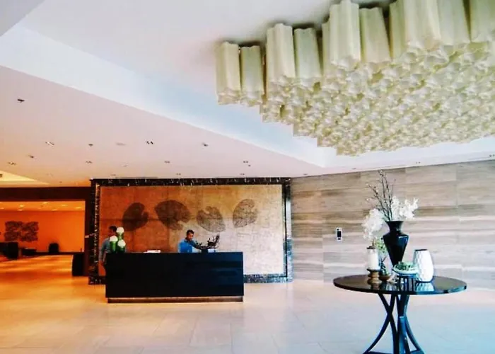 Mactan Newtown Deluxe 8 Boulevard Appartement *
