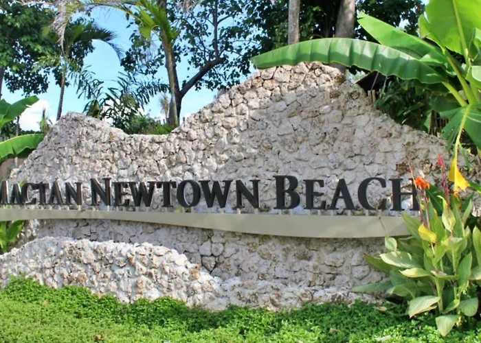 Mactan Newtown Deluxe 8 Boulevard Punta Engaño