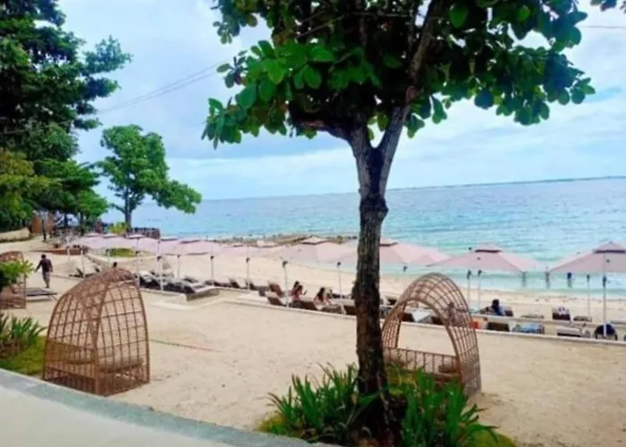 Mactan Newtown Deluxe 8 Boulevard